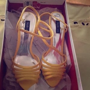 Style & co yellow open sandals.